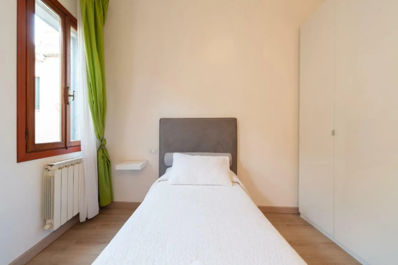 Serenissima Apartments Venice Italy